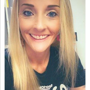 Meet your Posher, Aleisha